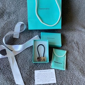 New TIFFANY & Co. Vintage "1837 Padlock" Key Chain-Sterling Silver/Black Rubber